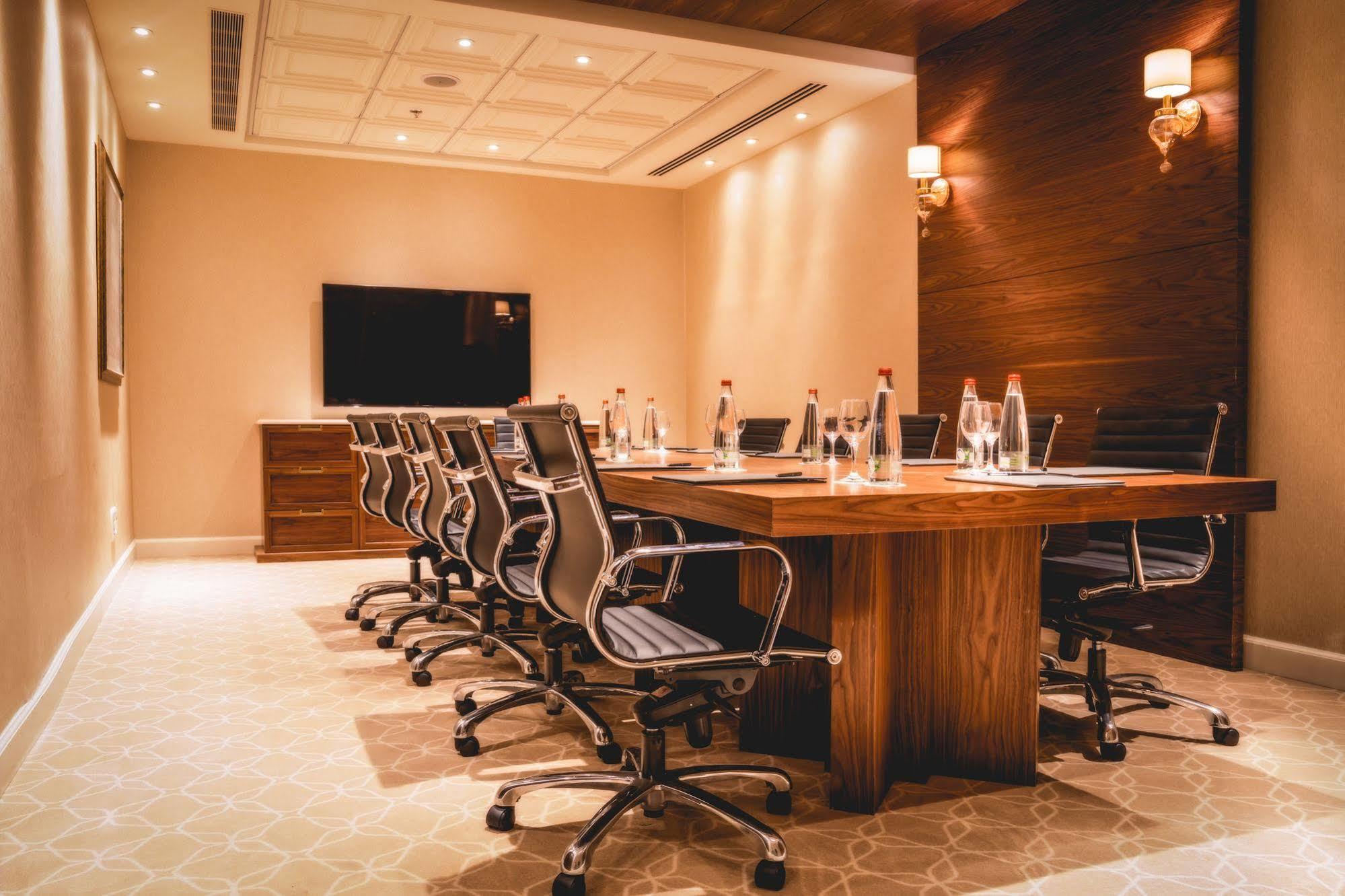 โรงแรมเฮอร์เบิร์ต ซามูเอล เจรูซาเล็ม เยรูซาเลม ภายนอก รูปภาพ Meeting room