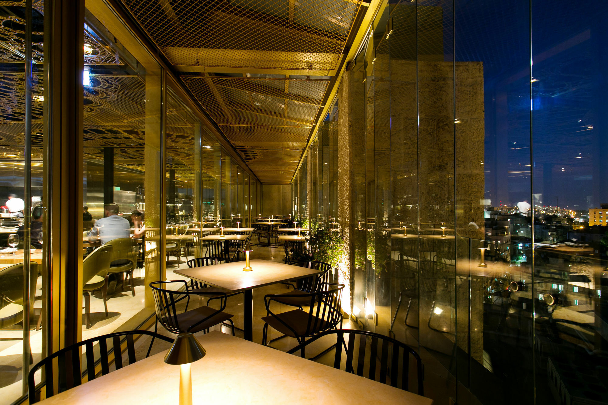โรงแรมเฮอร์เบิร์ต ซามูเอล เจรูซาเล็ม เยรูซาเลม ภายนอก รูปภาพ The restaurant