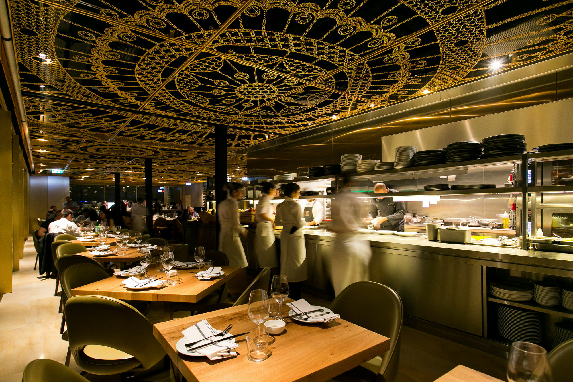โรงแรมเฮอร์เบิร์ต ซามูเอล เจรูซาเล็ม เยรูซาเลม ภายนอก รูปภาพ Interior of the restaurant